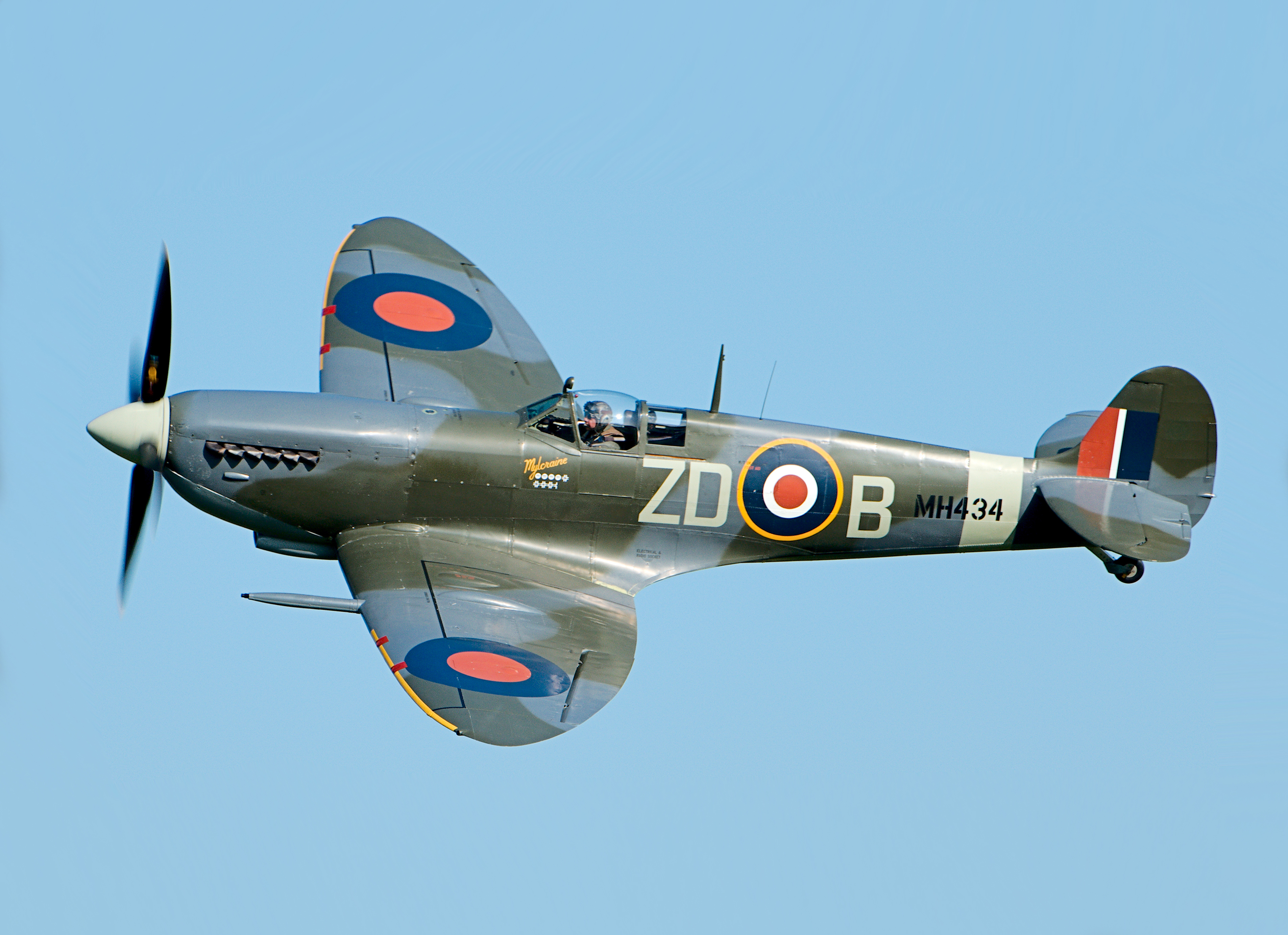 Spitfire MH434 in flight